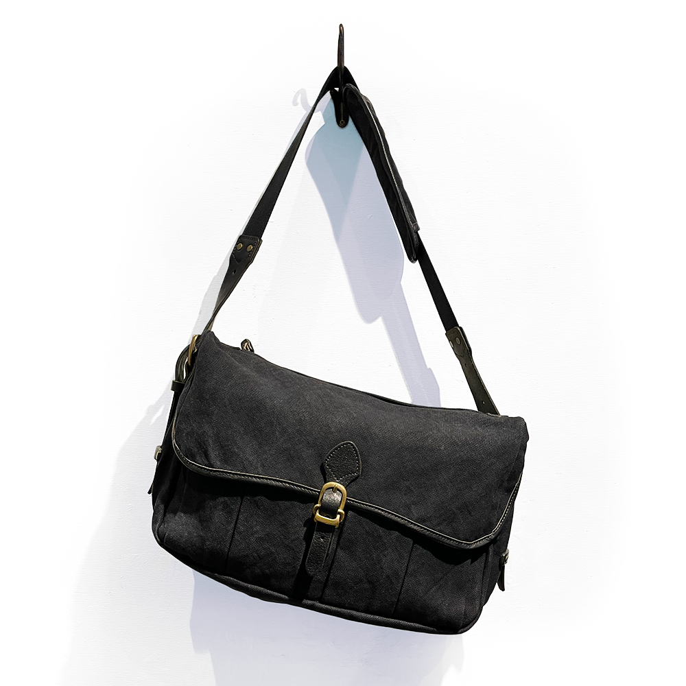 Cramp [Canvas x Oil Leather] Shoulder Bag [Cr-5014]