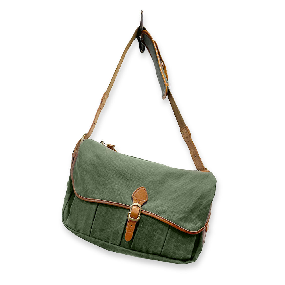 Cramp [Canvas x Oil Leather] Shoulder Bag [Cr-5014]